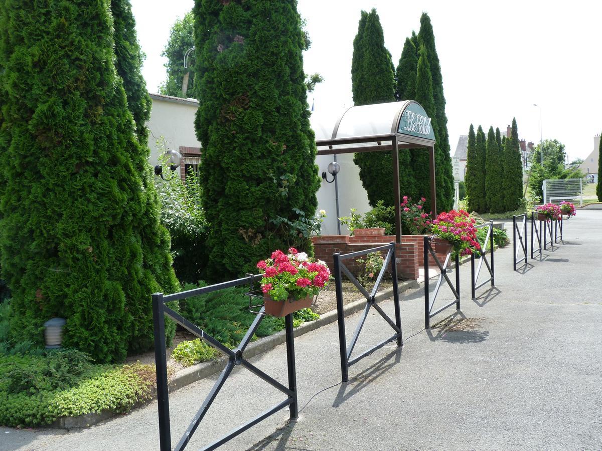 Hostellerie Du Chateau Saint-Pere-sur-Loire Экстерьер фото